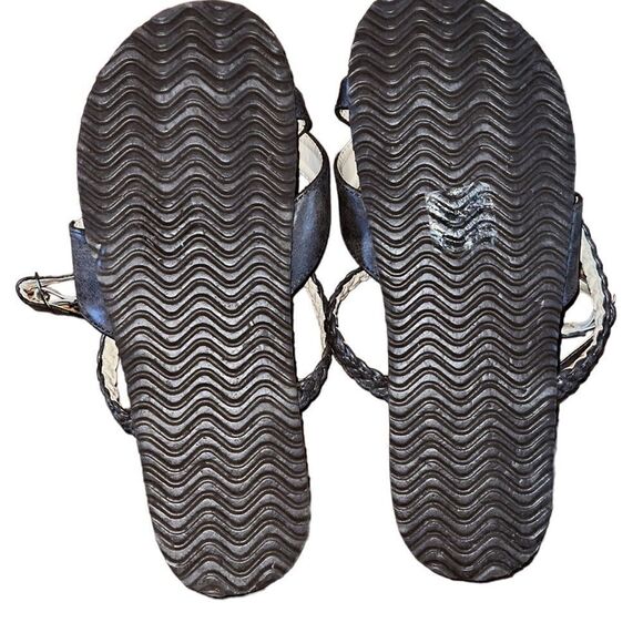 Mata Brown Faux Leather Strappy Sandals Size 9 - Picture 5 of 6